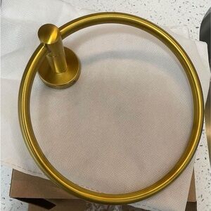 Gold towel ring